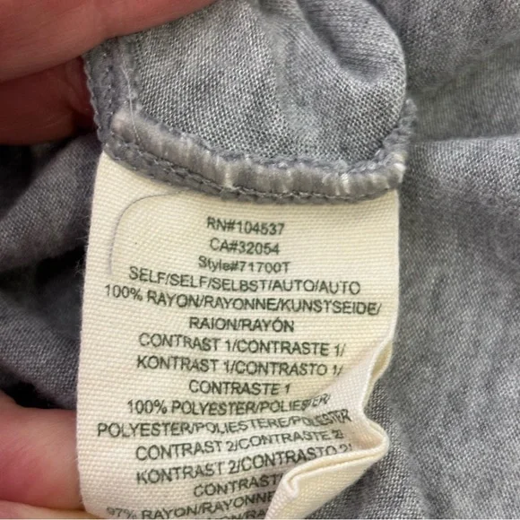 Anthropologie Tiny The Raye Top  Gray with Black Floral - Picture 8 of 8